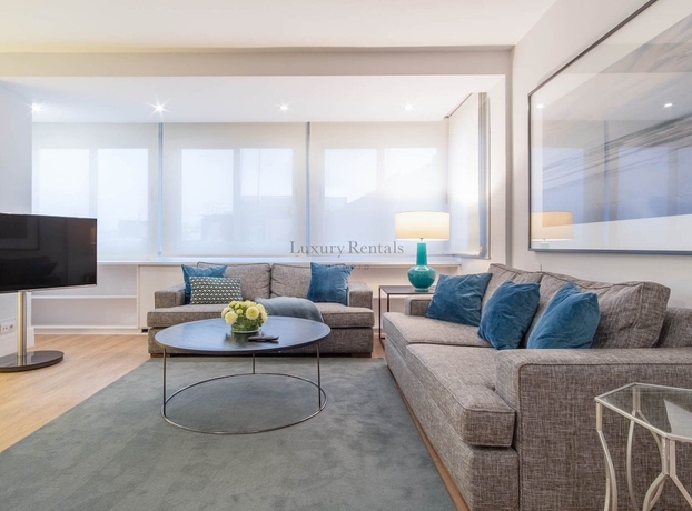 Imagen de los interiores del Apartamentos Centro Colon. Foto 7