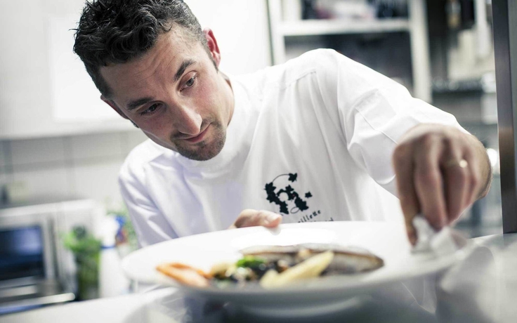 Imagen del bar/restaurante del Apartamentos Ch&acirc;teau and Spa De La Cueillette. Foto 3