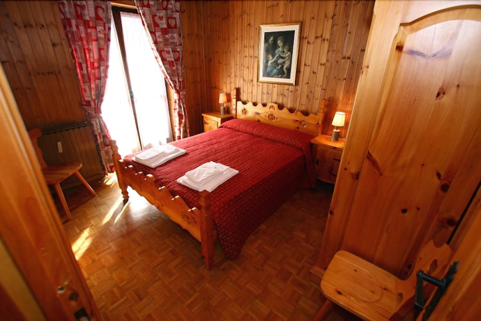 Imagen de la habitación del Apartamentos Champoluc. Foto 17