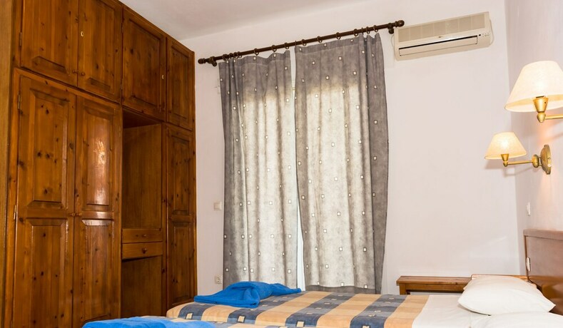 Imagen de la habitación del Apartamentos Chandris. Foto 21