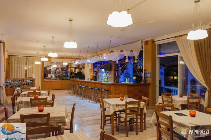 Imagen de los interiores del Apartamentos Chandris. Foto 25