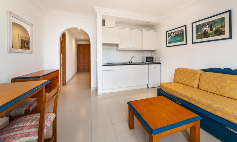 Imagen de la habitación del Apartamentos Charlys. Foto 7