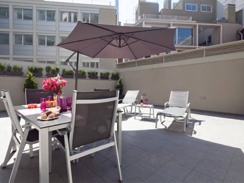 Imagen de la habitación del Apartamentos Charmsuites Paralel. Foto 11