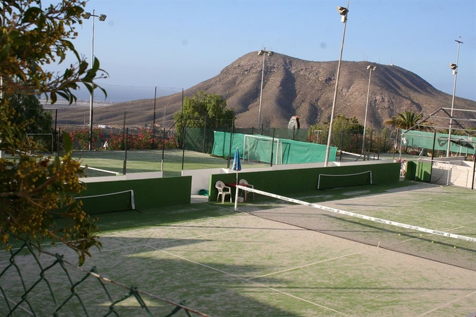 Imagen de los exteriores del Apartamentos Chayofa Country Club. Foto 7