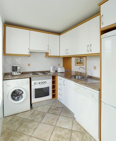 Imagen del bar/restaurante del Apartamentos Cheerfulway Alto do Moinho. Foto 2