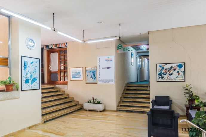 Imagen de los interiores del Apartamentos Chinasol. Foto 15