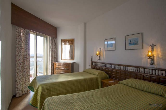 Imagen de la habitación del Apartamentos Chinasol. Foto 6