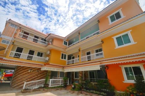 Imagen de los exteriores del Apartamentos Chinatip Yusabuy. Foto 12