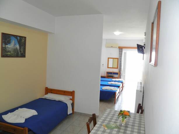 Imagen general del Apartamentos Christi. Foto 10