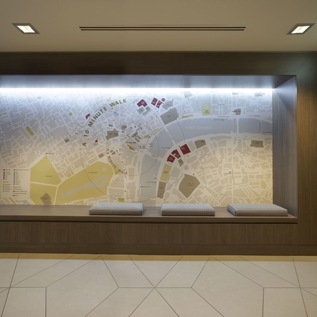 Imagen de los interiores del Apartamentos Citadines Trafalgar Square London. Foto 12