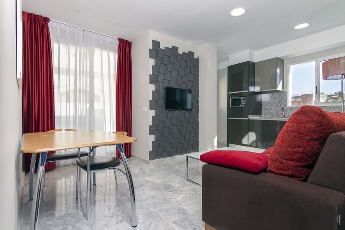 Imagen de la habitación del Apartamentos Citizentral Gascons. Foto 17