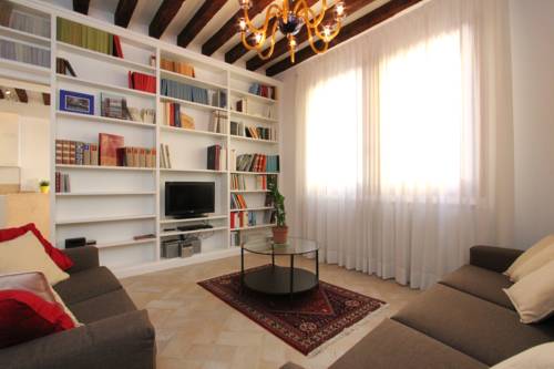 Imagen de la habitación del Apartamentos City Apartments Rialto Market. Foto 5