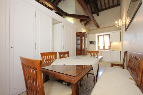 Imagen de los interiores del Apartamentos City Apartments Salute-Accademia. Foto 8