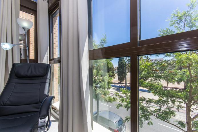 Imagen general del Apartamentos City Beach Lluch. Foto 2