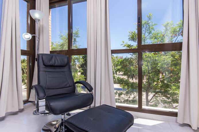 Imagen general del Apartamentos City Beach Lluch. Foto 4