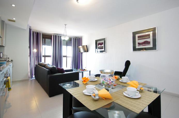 Imagen general del Apartamentos City Beach Lluch. Foto 5