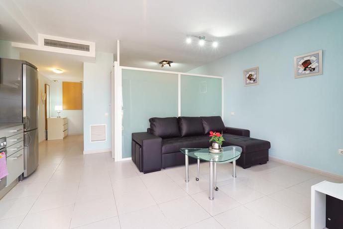 Imagen general del Apartamentos City Beach Lluch. Foto 10