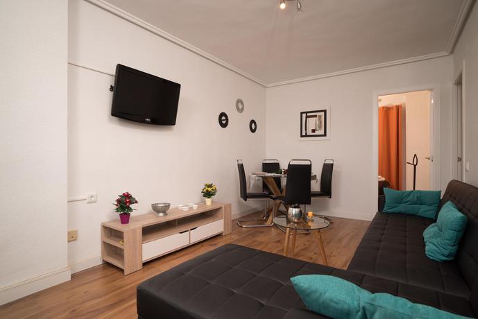 Imagen general del Apartamentos City Beach Lluch. Foto 13