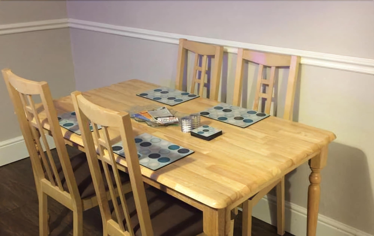 Imagen del bar/restaurante del Apartamentos Clearburn. Foto 3