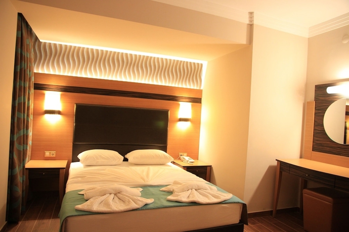 Imagen de la habitación del Apartamentos Club Alpina, Marmaris. Foto 2