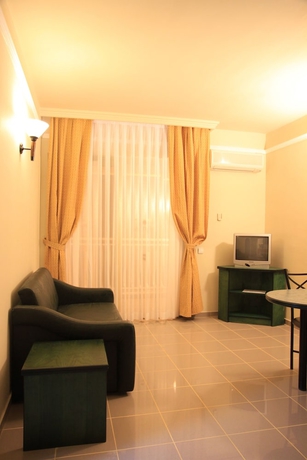 Imagen de la habitación del Apartamentos Club Alpina, Marmaris. Foto 13