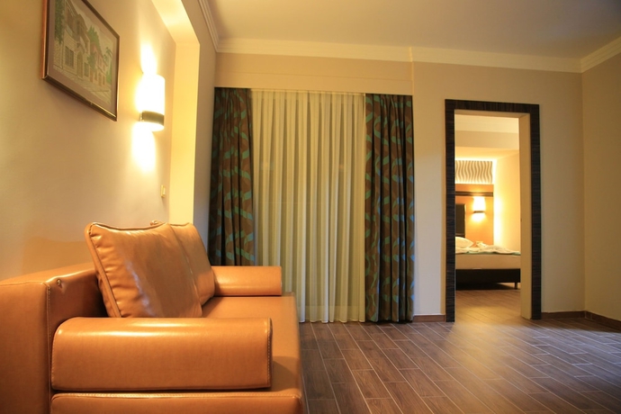 Imagen de la habitación del Apartamentos Club Alpina, Marmaris. Foto 14