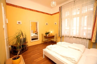 Imagen de la habitación del Apartamentos Club Apartments And Rooms. Foto 12