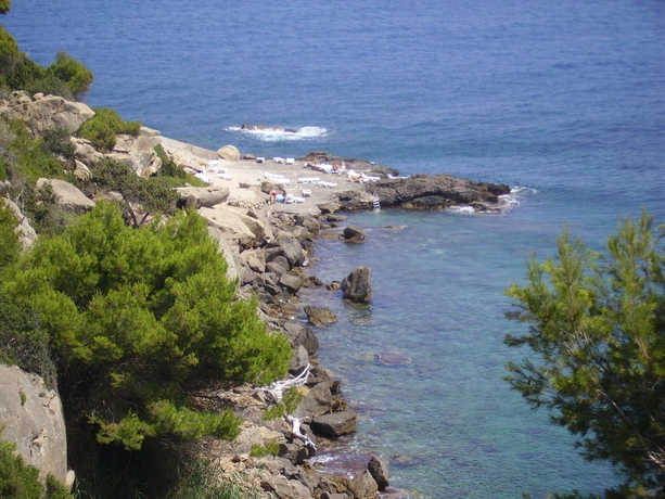 Imagen de los exteriores del Apartamentos Club Cala Azul. Foto 10