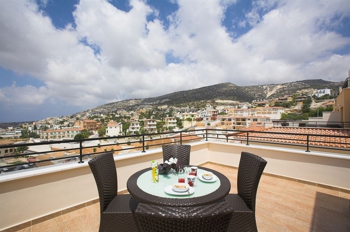 Imagen de los exteriores del Apartamentos Club Coral View Resort. Foto 8