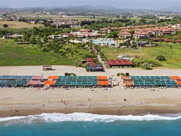 Imagen general del Apartamentos Club Hotel Felicia Village - All Inclusive. Foto 7