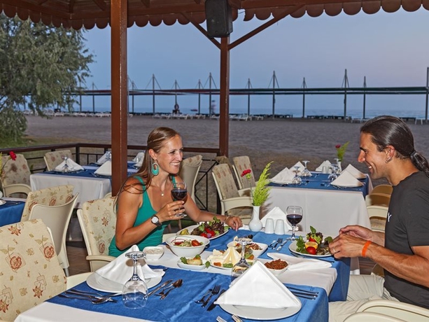 Imagen general del Apartamentos Club Hotel Felicia Village - All Inclusive. Foto 15