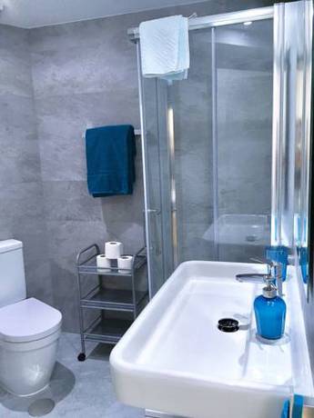 Imagen de la habitación del Apartamentos Club Playa Flores. Foto 5