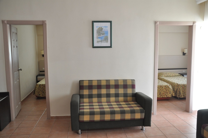 Imagen de los interiores del Apartamentos Club Sidar. Foto 12