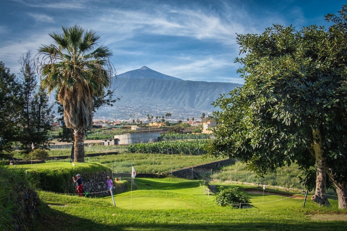 Imagen de los exteriores del Apartamentos Club Tarahal. Foto 12