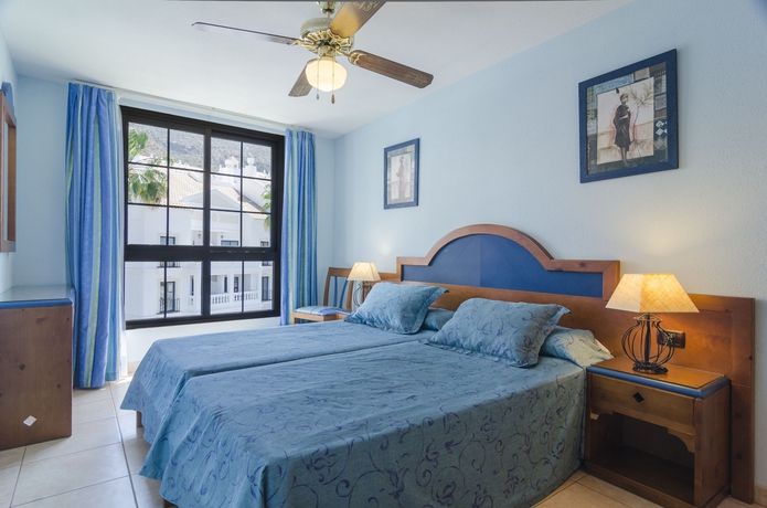 Imagen de la habitación del Apartamentos Club Tenerife. Foto 3