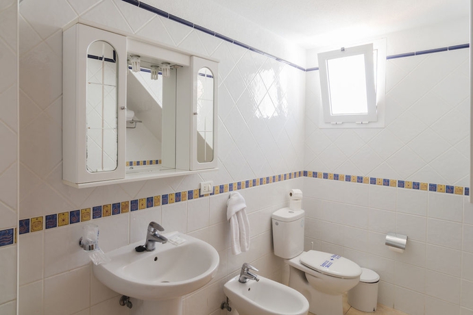 Imagen de la habitación del Apartamentos Club Tenerife. Foto 10
