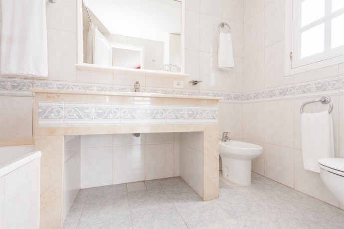 Imagen de la habitación del Apartamentos Club Vista Serena. Foto 5