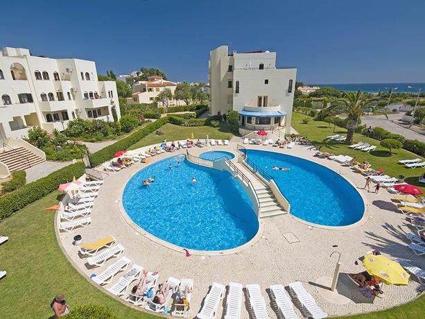 Imagen general del Apartamentos Clube Alvorférias. Foto 3