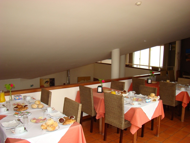 Imagen del bar/restaurante del Apartamentos Clube Pinhal da Foz. Foto 3