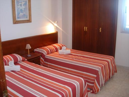 Imagen de la habitación del Apartamentos Coblanca 8. Foto 4