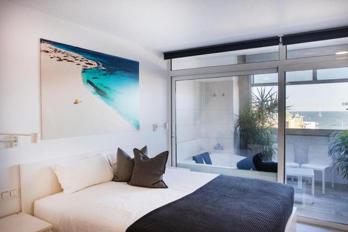 Imagen de la habitación del Apartamentos Coccoloba Suites Corralejo. Foto 6