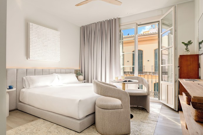 Imagen general del Apartamentos Coeo Frailes Design. Foto 1