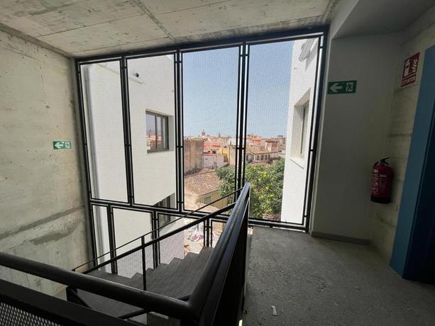 Imagen de los interiores del Apartamentos Coeo Suites Parras. Foto 8