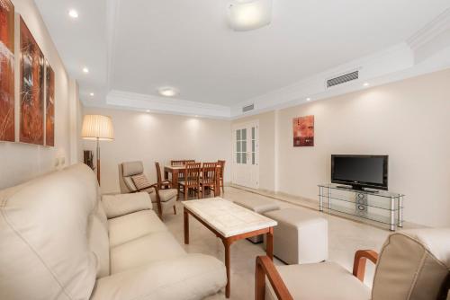 Imagen de la habitación del Apartamentos Colina Del Paraiso by Checkin. Foto 3