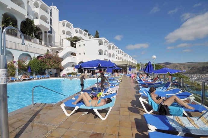 Imagen general del Apartamentos Colina Mar. Foto 3