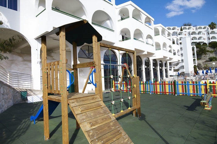 Imagen general del Apartamentos Colina Mar. Foto 5