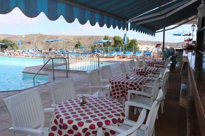 Imagen general del Apartamentos Colina Mar. Foto 12