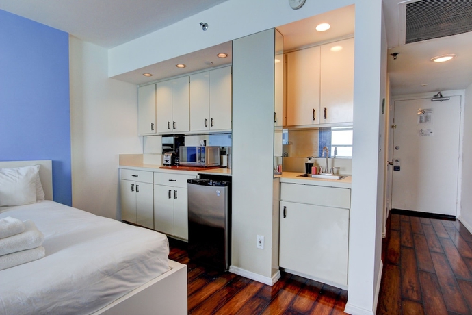 Imagen de la habitación del Apartamentos Collins Apartments By Design Suites. Foto 14