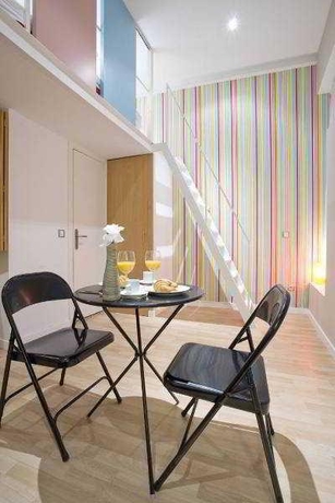 Imagen general del Apartamentos Colon 3000. Foto 2