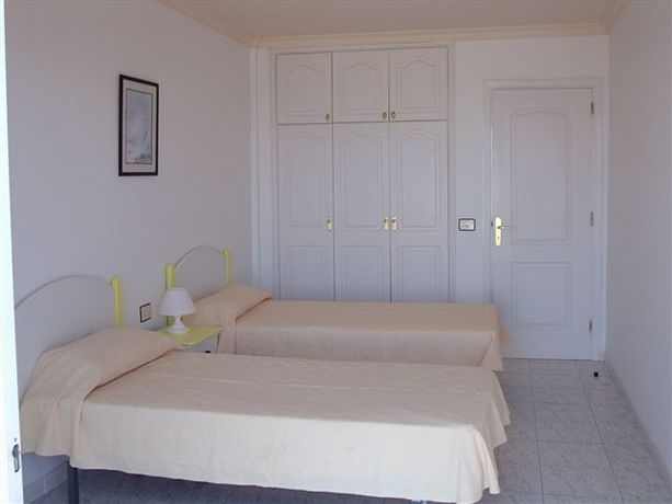 Imagen de la habitación del Apartamentos Colonial Parque. Foto 3